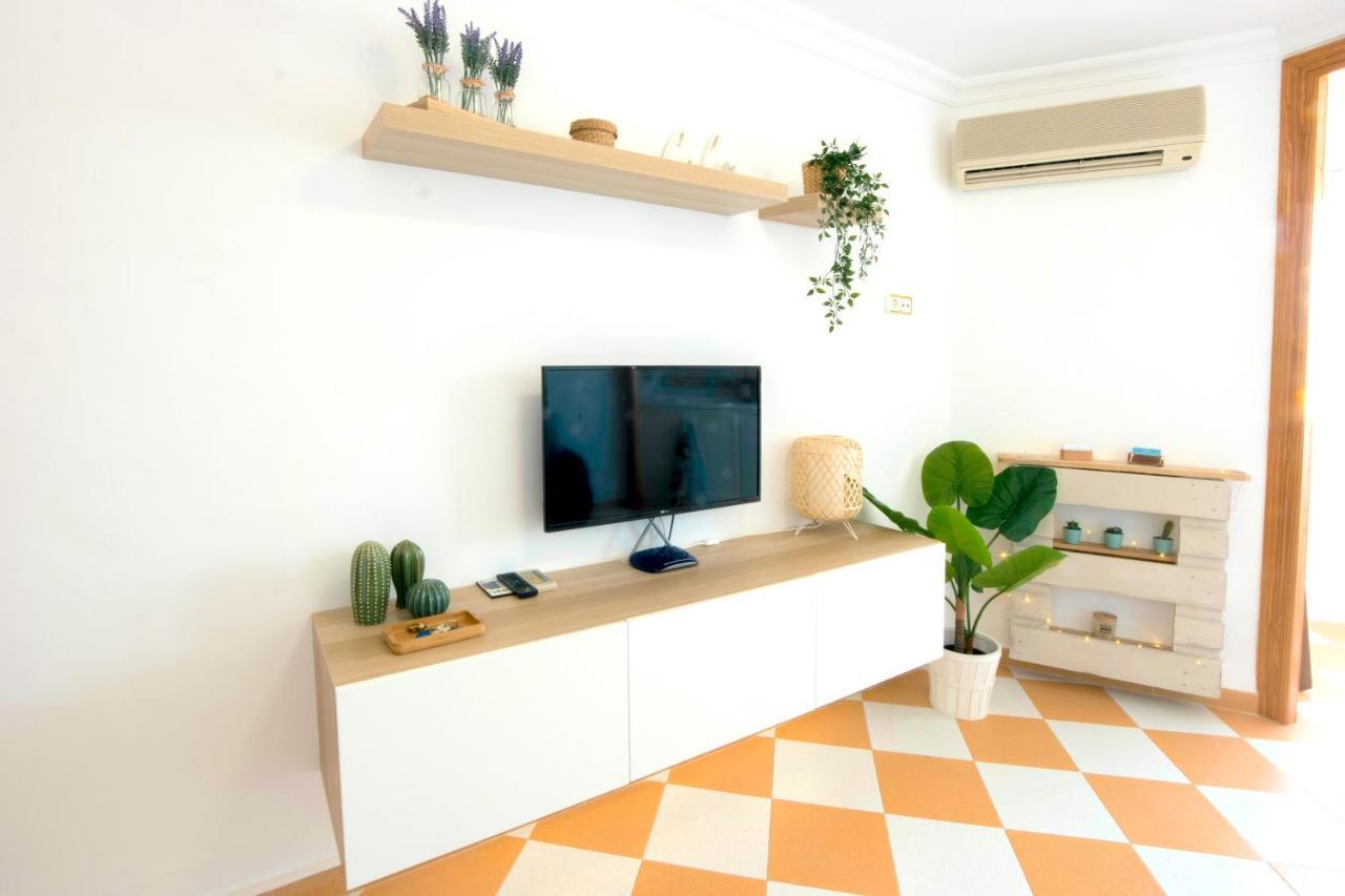 Nice And Cozy Studio At The Beachfront Benalmádena Dış mekan fotoğraf