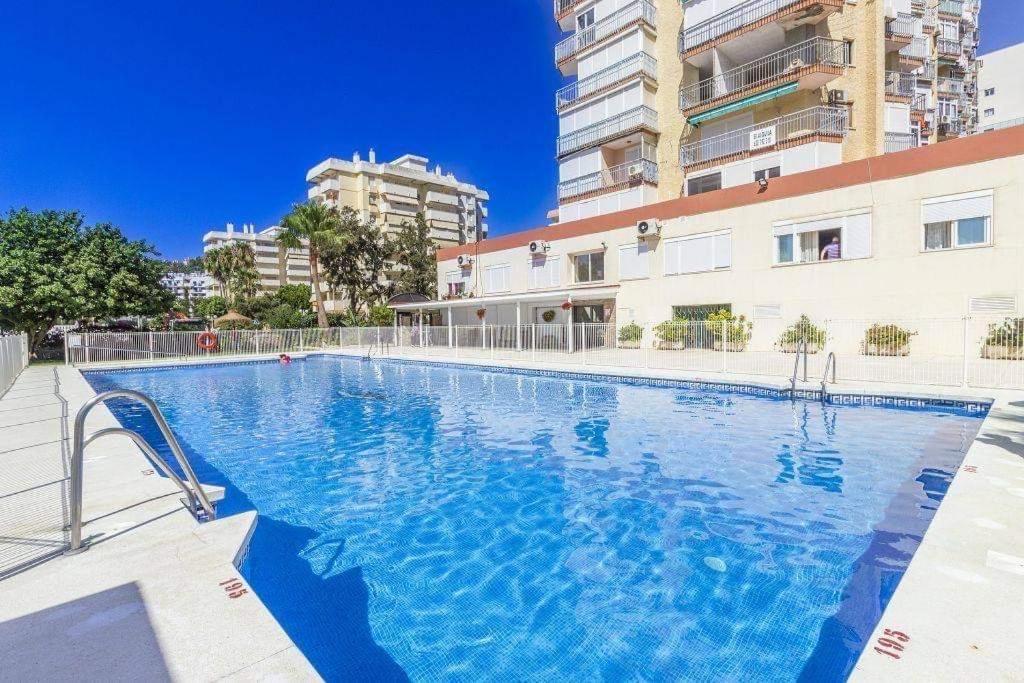 Nice And Cozy Studio At The Beachfront Benalmádena Dış mekan fotoğraf