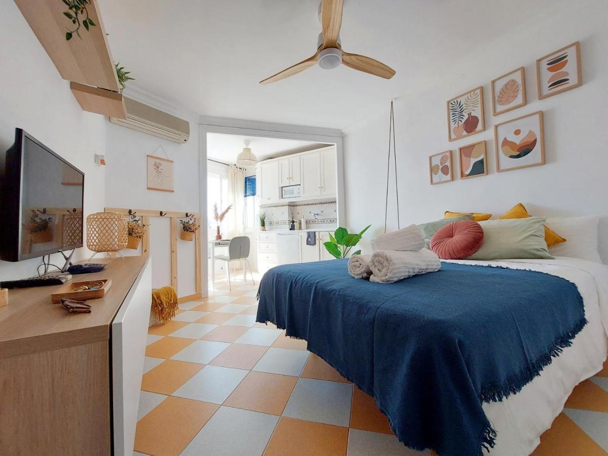 Nice And Cozy Studio At The Beachfront Benalmádena Dış mekan fotoğraf