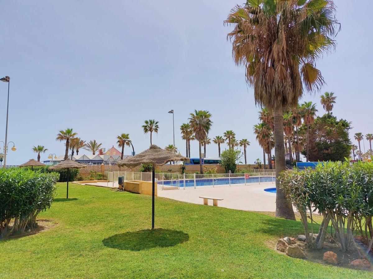 Nice And Cozy Studio At The Beachfront Benalmádena Dış mekan fotoğraf